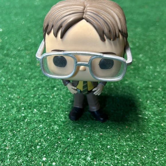 Dwight Schrute The Office Funko Pop! - Picture 5 of 5